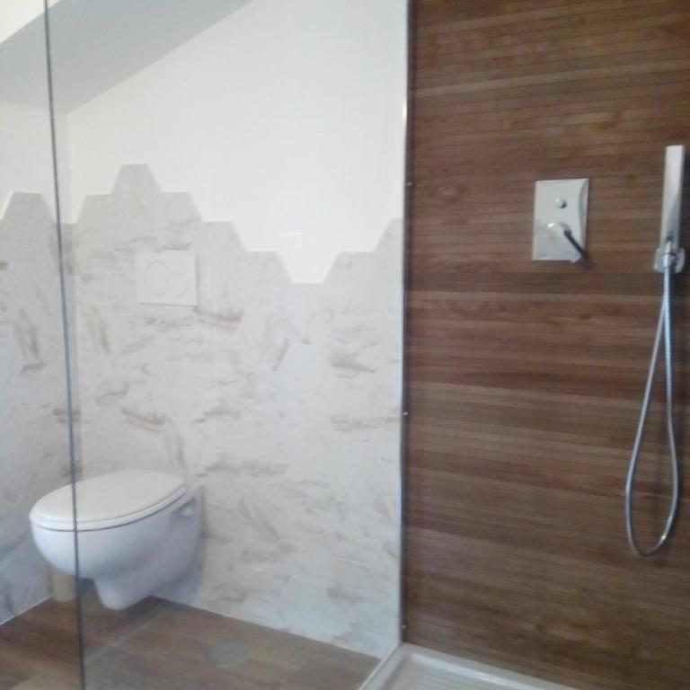 B&B Glicini - Camera Deluxe - 13