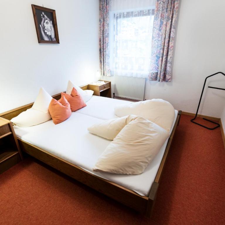 "Quality Hosts Arlberg" Hotel-Gasthof Freisleben - Suite mit 2 Schlafzimmern (3 Erwachsene) - 3