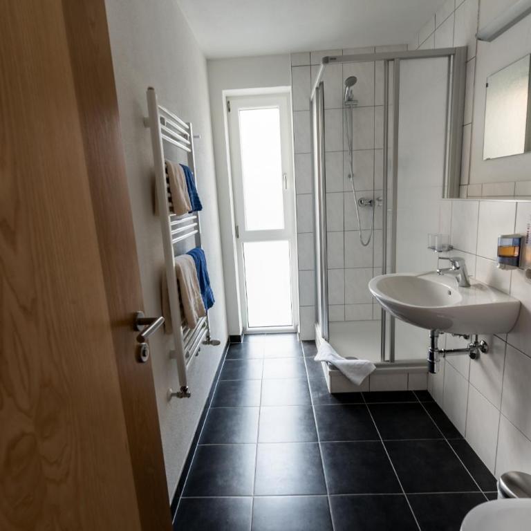 "Quality Hosts Arlberg" Hotel-Gasthof Freisleben - Comfort Doppel-/Zweibettzimmer - 7
