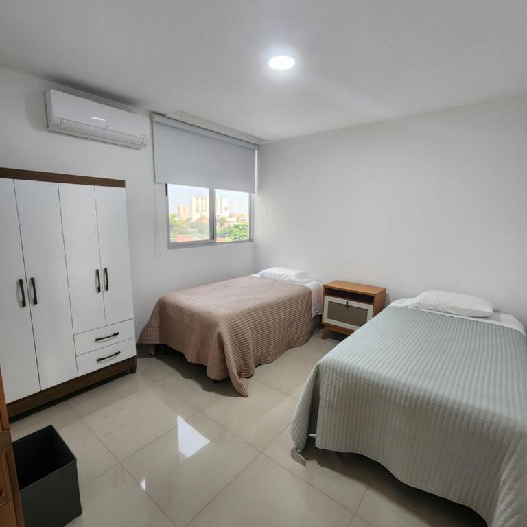 Apartment Downtown - Two-Bedroom Apartment - 10