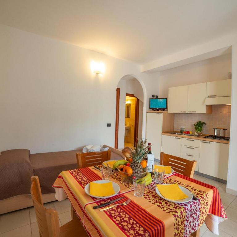 Blumare Resort - One Bedroom Apartment with Garden 8 - 2