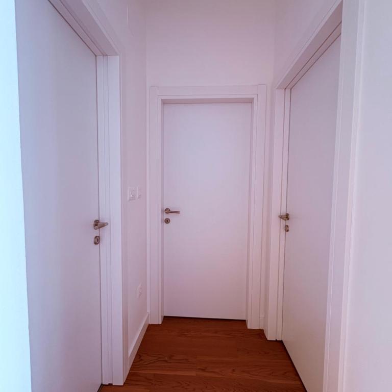 Luxury 2BR Sea View & Garage & Twin Towers Becici - Apartman sa 2 Spavaće Sobe, Terasom i Pogledom na More - 9