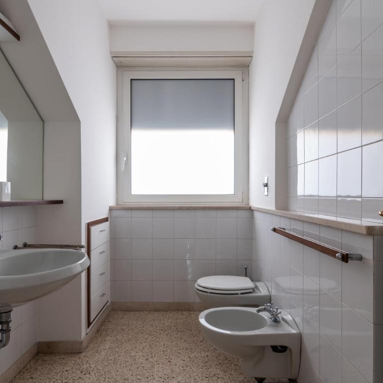 Spacious Liberty Villa Apt - Top floor - Appartamento con 2 Camere da Letto - 11