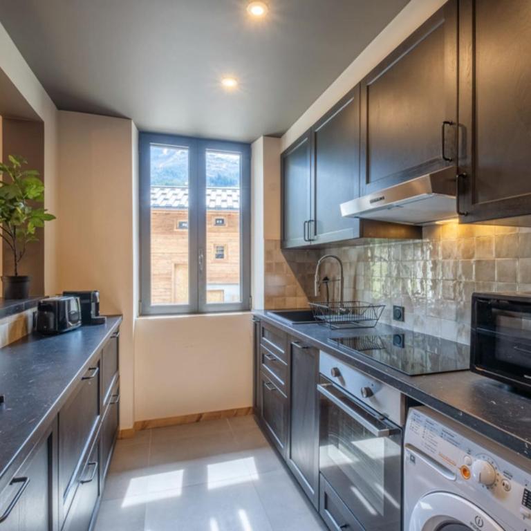 Apartment overlooking Mont Blanc with parking - Apartamento - 4