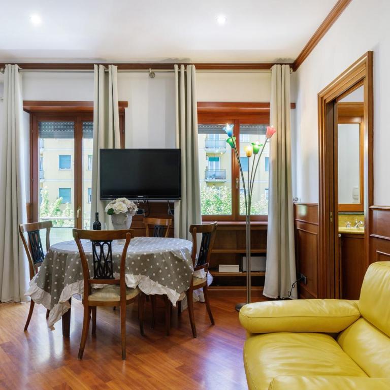 Suite Somalia Roma - Two-Bedroom Deluxe Apartment with Balcony - 6
