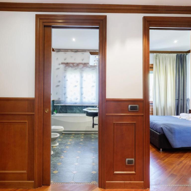 Suite Somalia Roma - Two-Bedroom Deluxe Apartment with Balcony - 22