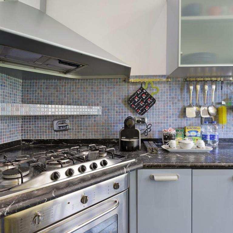 Suite Somalia Roma - Two-Bedroom Deluxe Apartment with Balcony - 20