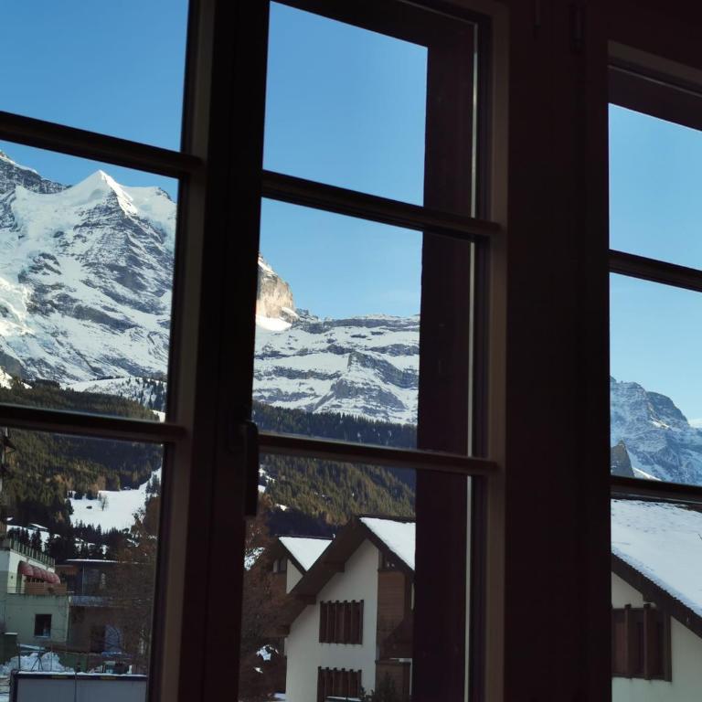 Chalet Arven 1 - Apartment mit 3 Schlafzimmern und Bergblick - 13