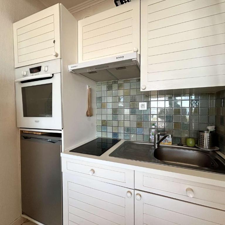 Manureva, Studio - Face Mer - LA BAULE - LB538-001 - Studio Apartment - 7