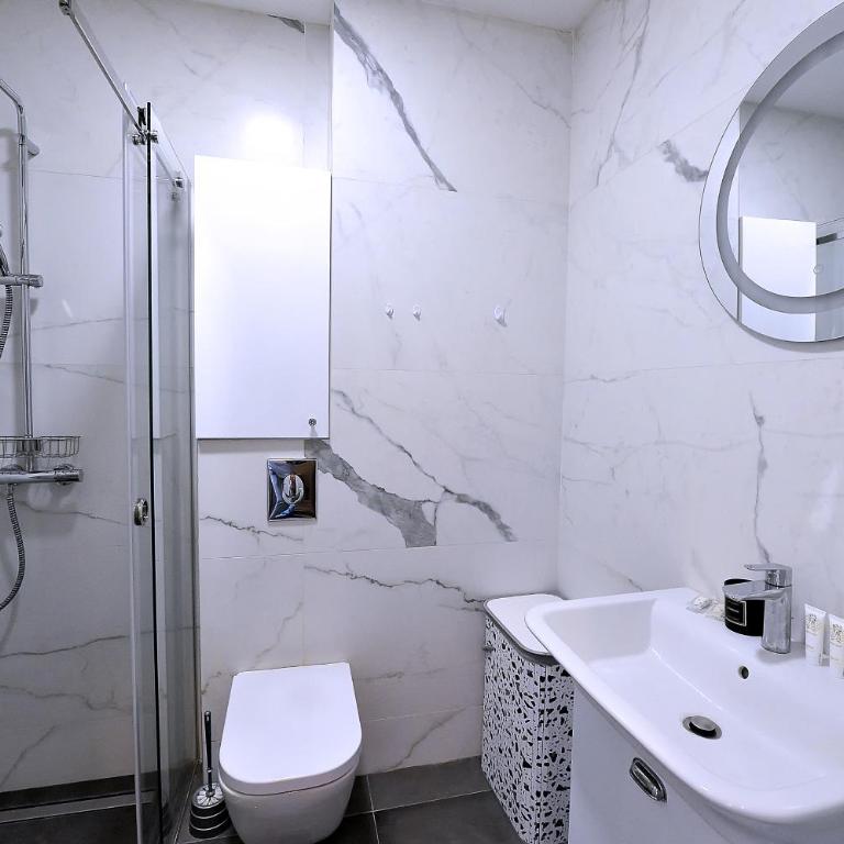 SeaWolf Apartment - One-Bedroom Apartment - 27