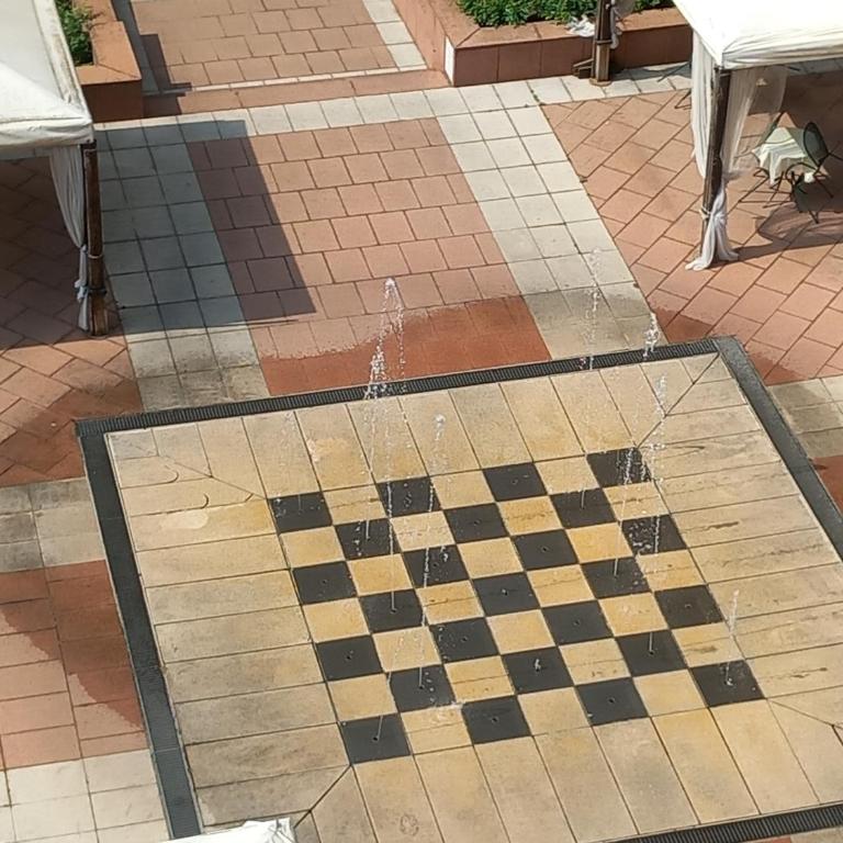 Bilocale con Terrazzo e BOX AUTO su Richiesta - Appartamento con 1 Camera da Letto - 21