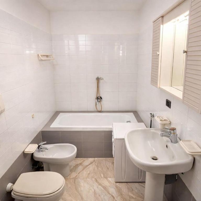 Xenia - 3 rooms apt at Corso Matteotti 28 - Appartamento con 2 Camere da Letto - 15