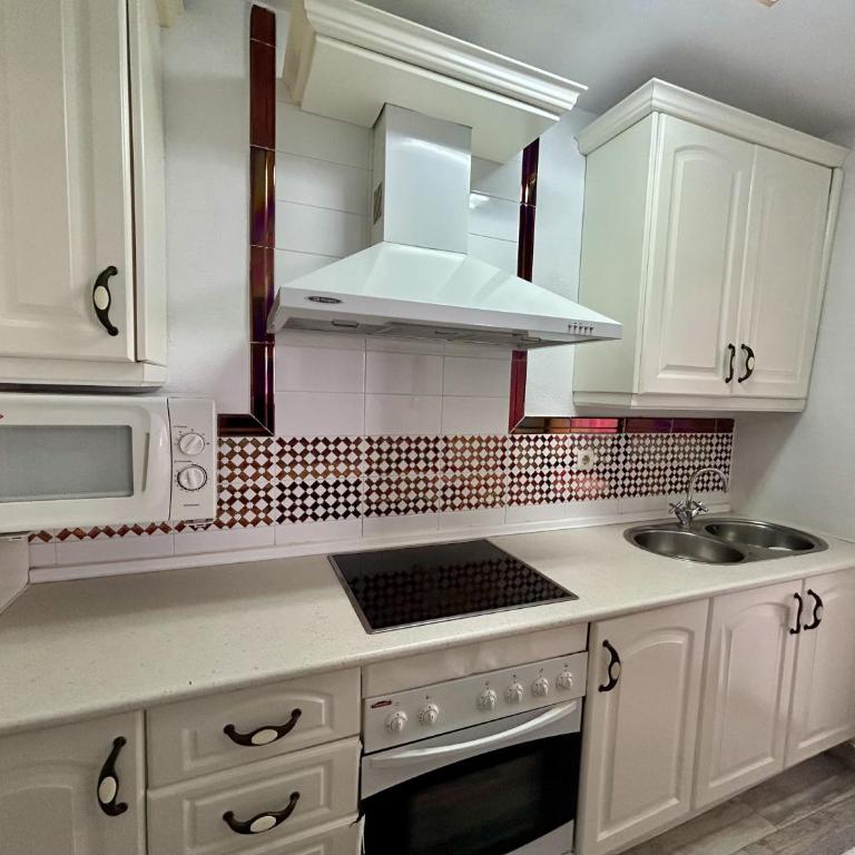 Apartamento acogedor en Atlanterra Sol - Three-Bedroom Apartment - 25
