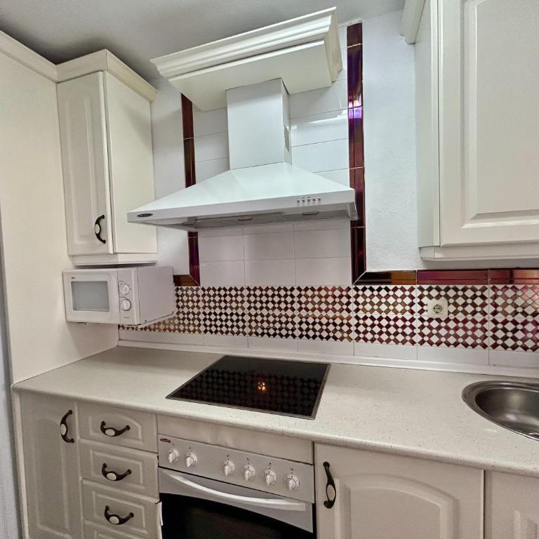 Apartamento acogedor en Atlanterra Sol - Three-Bedroom Apartment - 26