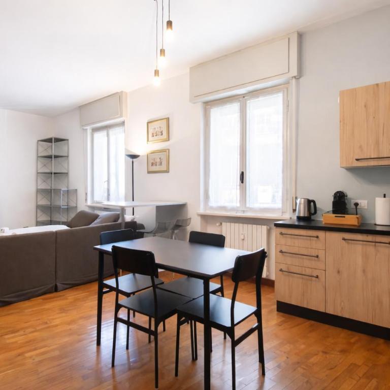 Clara Urban House - Family and Parking Free - Appartamento con 2 Camere da Letto - 1