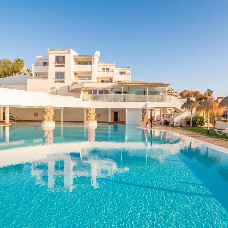 Cosy Apartments Tenerife - Cosy 1 - Apartment with View - 8