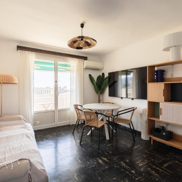 Appartement climatisé proche stade Vélodrome avec balcon - Appartement 3 Chambres - Vue sur Mer - 1
