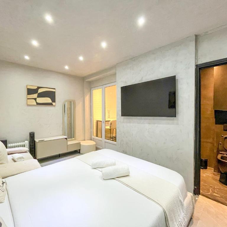 UrbanFlat 11 - Grand Studio Pereire Wagram - Champs-Elysees - Studio - 12
