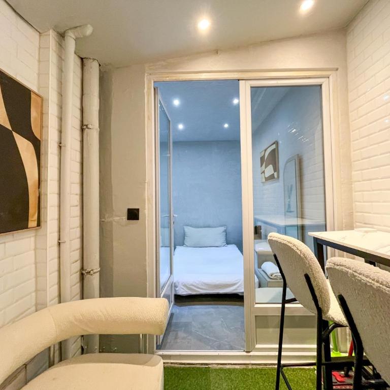 UrbanFlat 11 - Grand Studio Pereire Wagram - Champs-Elysees - Studio - 15