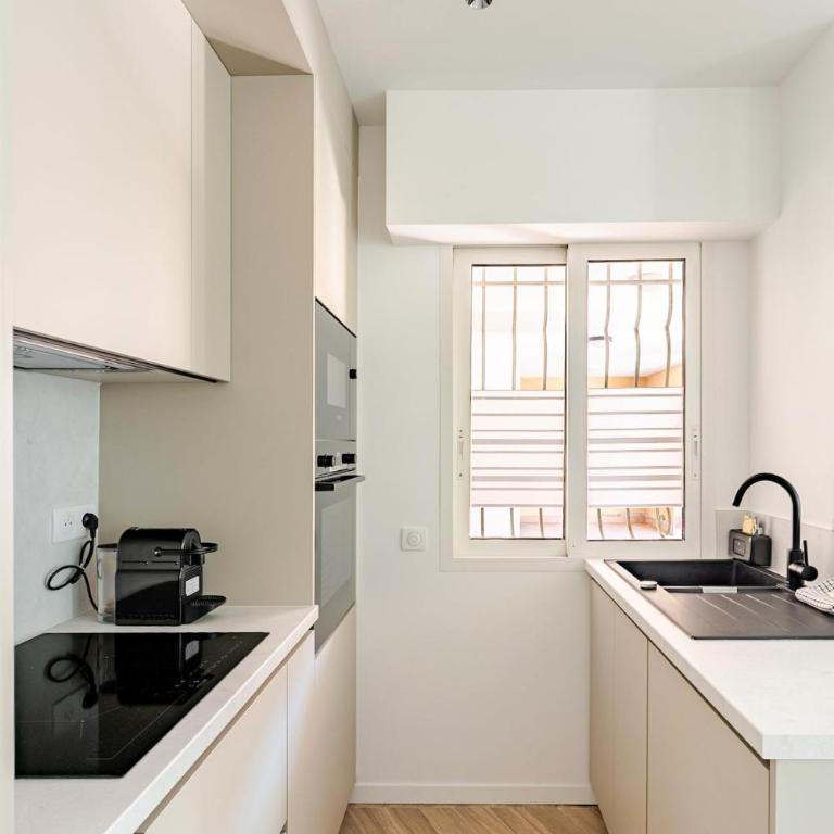 Appartement charmant avec terrasse, village à pied - Apartment mit 2 Schlafzimmern - 21