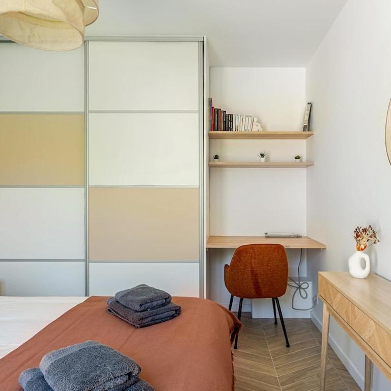 Appartement charmant avec terrasse, village à pied - Apartment mit 2 Schlafzimmern - 16