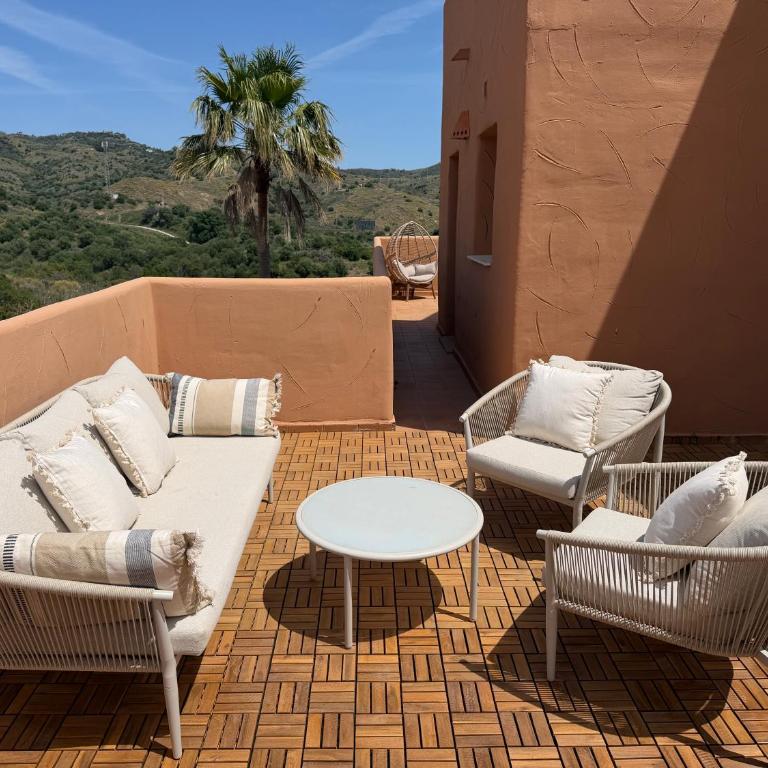 Elviria Panoramic Views Penthouse - Apartamento de 2 dormitorios - 32
