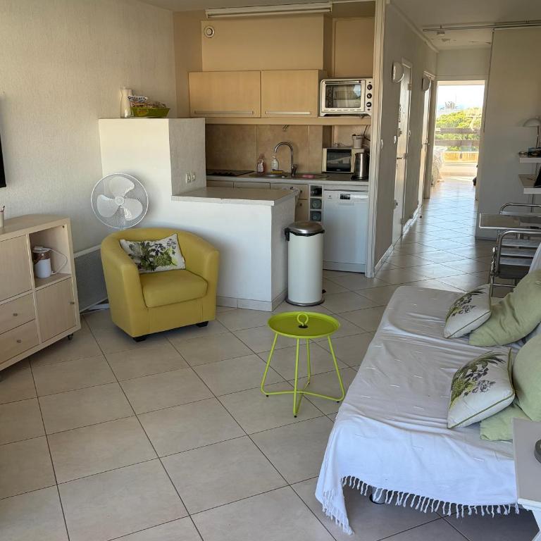 Appartement lumineux avec terrasse, vue port, Port-Camargue - Apartment mit 1 Schlafzimmer - 8