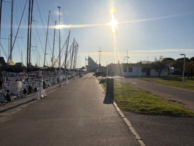 Appartement lumineux avec terrasse, vue port, Port-Camargue - Apartment mit 1 Schlafzimmer - 11