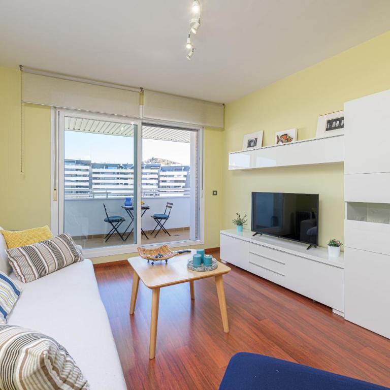 WintowinRentals SkyView Teatinos - Terrace, Bright & Open Views - Two-Bedroom Apartment - 1