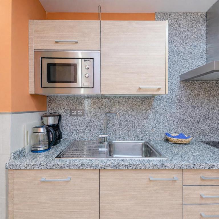 WintowinRentals SkyView Teatinos - Terrace, Bright & Open Views - Two-Bedroom Apartment - 16
