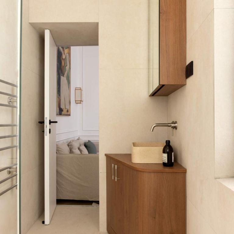 Amazing apartment 1BR 4P Louvre Museum - Apartment - 13