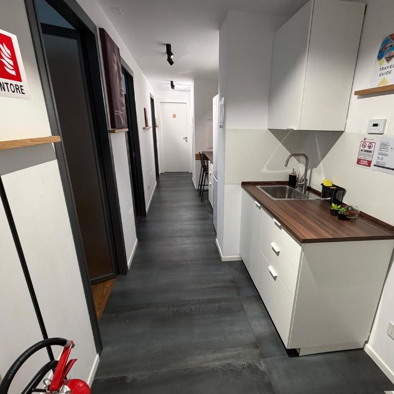 Marisabella Suite 11 - Appartamento con 3 Camere da Letto e Vista Porto Turistico - 15