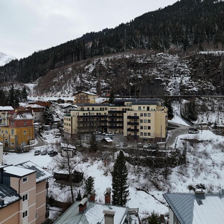 Modern apartment with alpine charm in Bad Gastein - Apartment mit 2 Schlafzimmern - 34