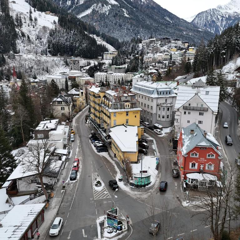 Modern apartment with alpine charm in Bad Gastein - Apartment mit 2 Schlafzimmern - 40