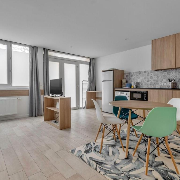 Logement pour 4 Paris Expo P. de Versailles - Appartement Standard - 10