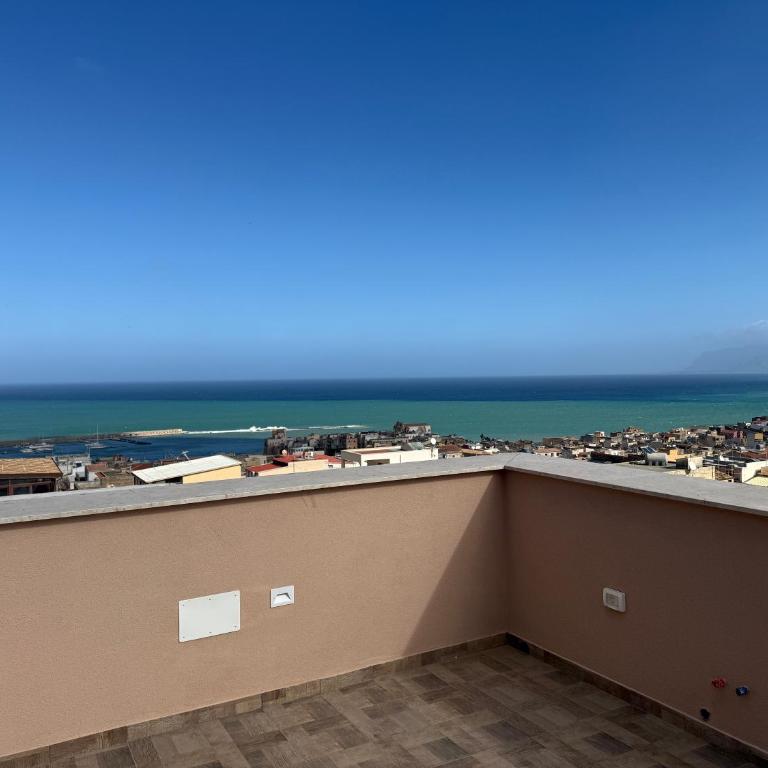 Blu Celeste, Casa Indipendente 6 pax e terrazzo - Three-Bedroom Apartment - 4