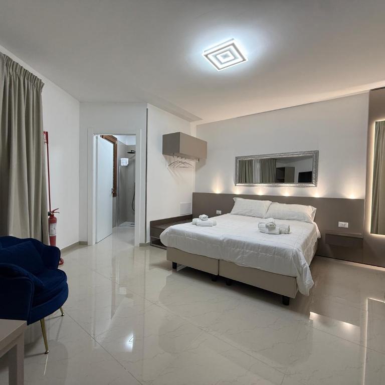 Blu Celeste, Casa Indipendente 6 pax e terrazzo - Three-Bedroom Apartment - 7