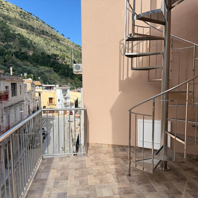 Blu Celeste, Casa Indipendente 6 pax e terrazzo - Three-Bedroom Apartment - 13