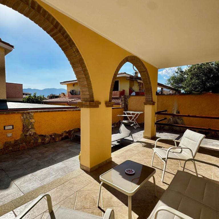 Elyas Guest House - Camera Matrimoniale con Patio - 7