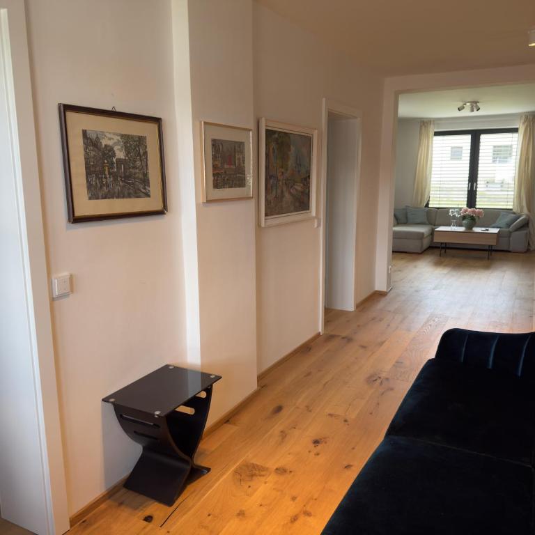 Aussichtsstraße - Wunderschön renoviertes Einfamilienhaus in See- und Stadtnähe - Haus mit 2 Schlafzimmern - 29