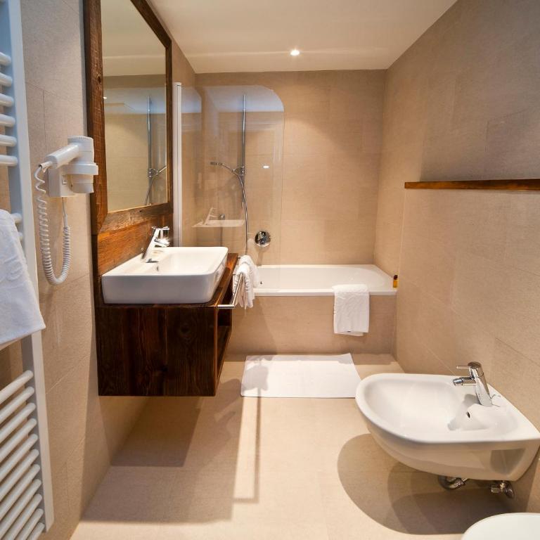 Hotel ANDER - Doppelzimmer Tirol - 3