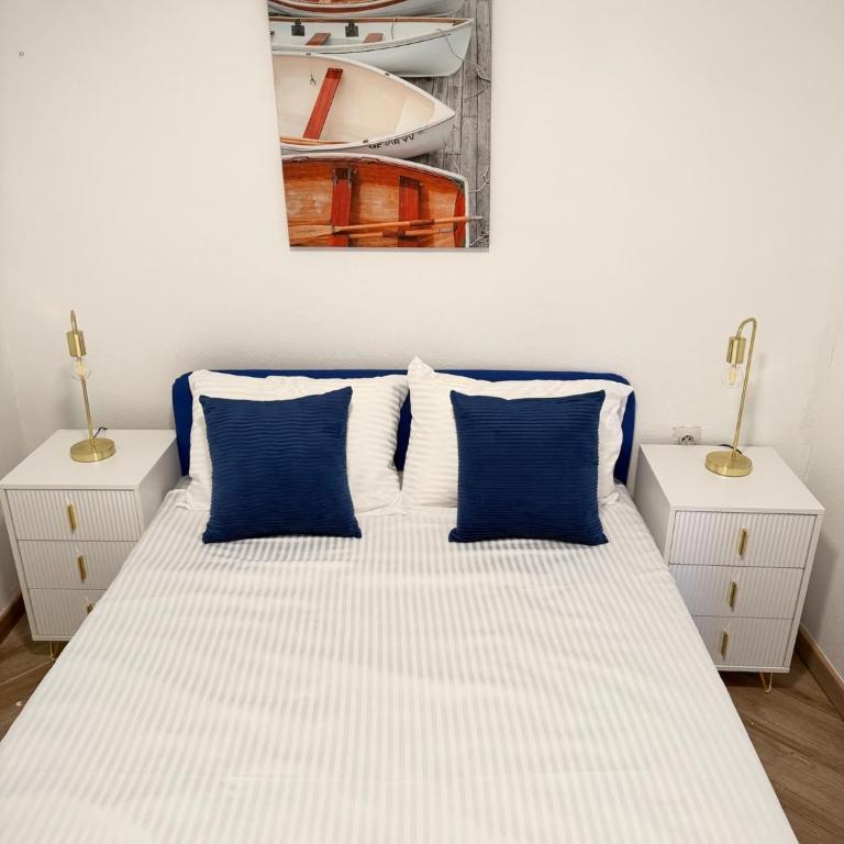 Monte Azzurro - Two-Bedroom Apartment - Oceanfront - 9