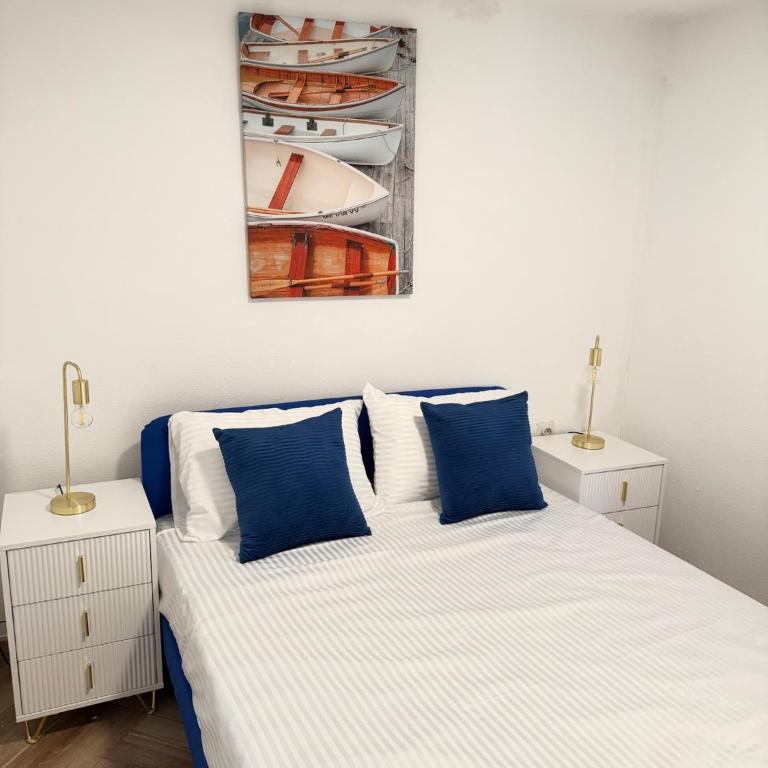 Monte Azzurro - Two-Bedroom Apartment - Oceanfront - 11