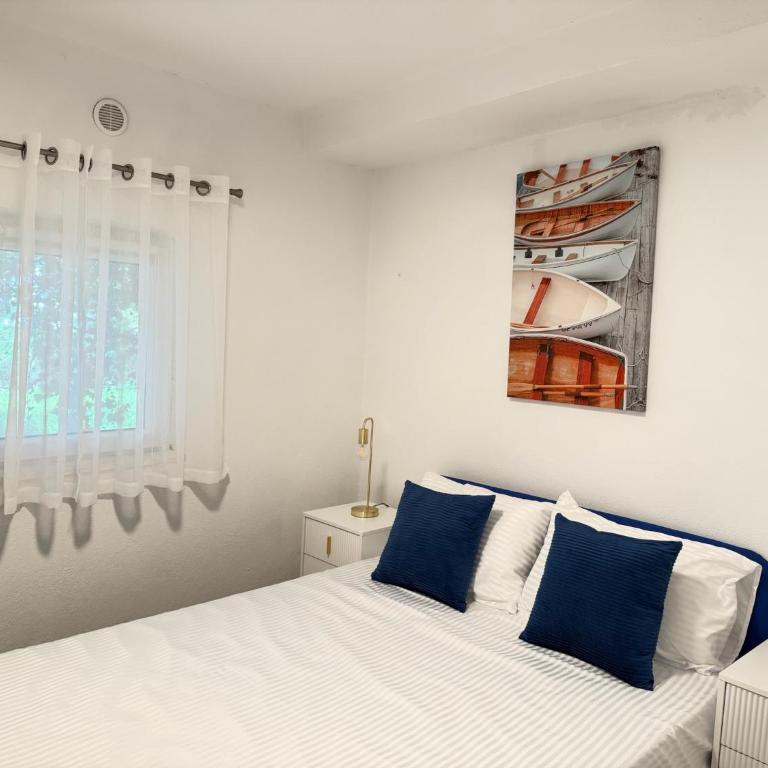 Monte Azzurro - Two-Bedroom Apartment - Oceanfront - 10