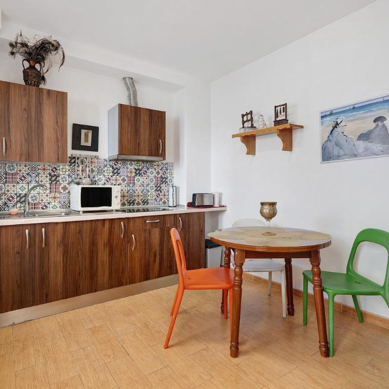 Casacuéntame - Two-Bedroom Deluxe Apartment with Balcony - 5