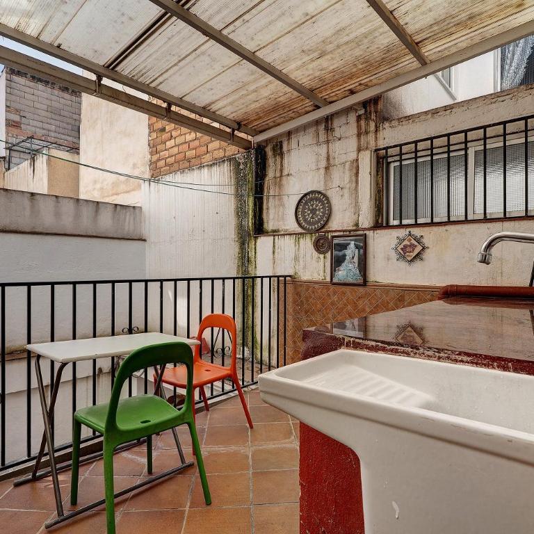 Casacuéntame - Two-Bedroom Deluxe Apartment with Balcony - 24