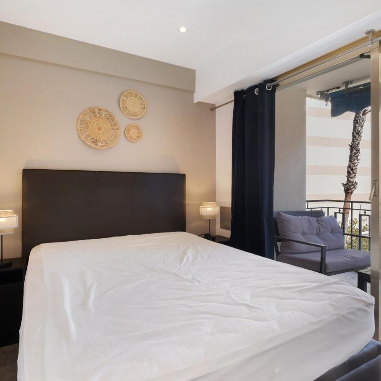 Centre Juan-les-pins Diego Suarez - Appartement 2 Chambres Deluxe avec Balcon - 10