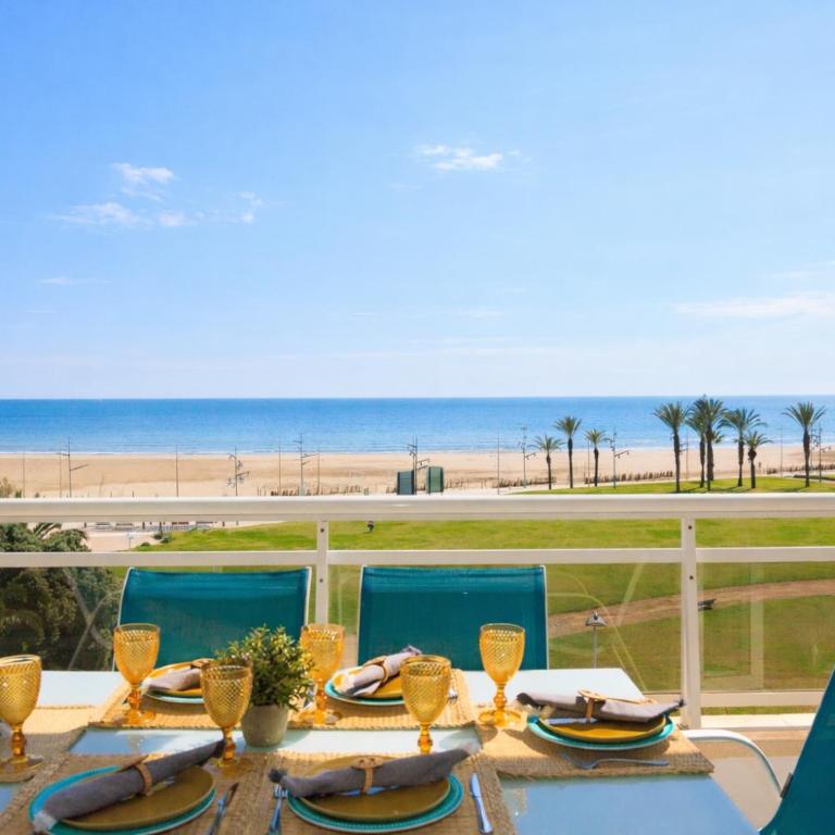 UHC Mar Internum Apartments - Two-Bedroom Apartment with Sea View - 1