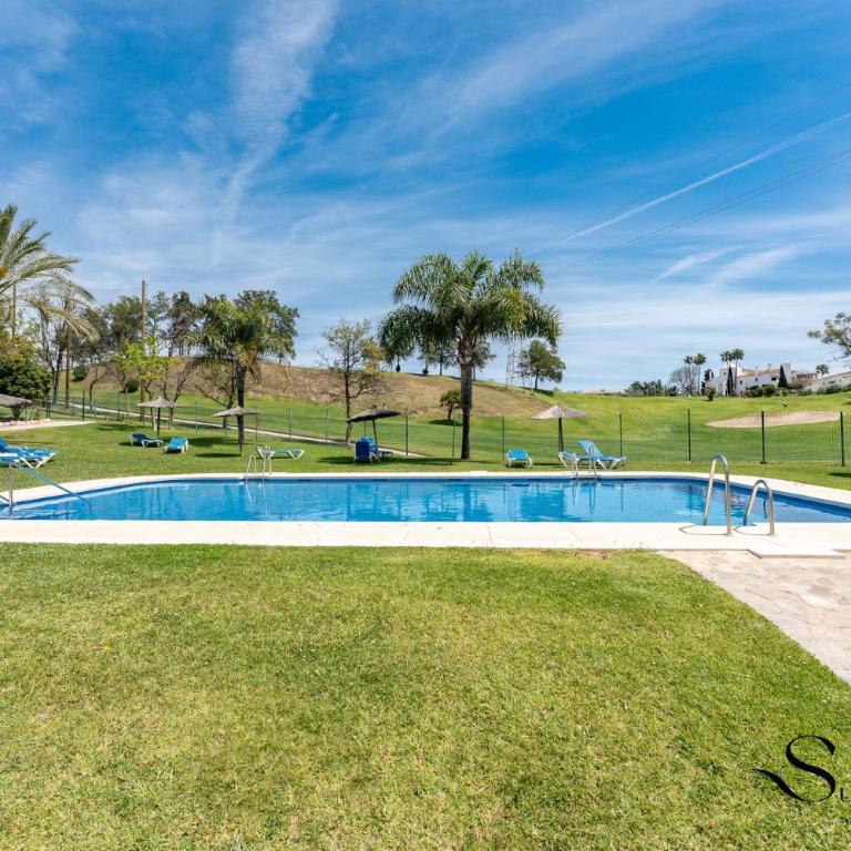 Riviera Paradise, Terrace, Pools & Views REF902 - Apartamento de 2 dormitorios con terraza y vistas al mar - 2