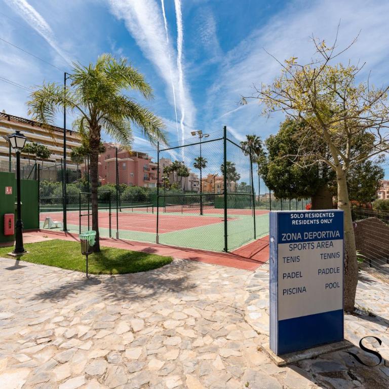 Riviera Paradise, Terrace, Pools & Views REF902 - Apartamento de 2 dormitorios con terraza y vistas al mar - 34